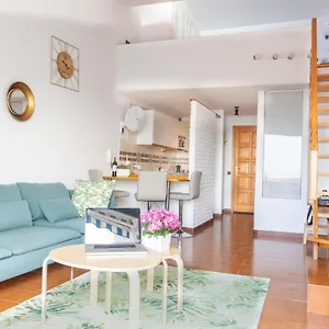 https://radazul-marina-seafront-12.adeje-hotels.com