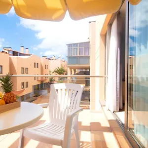 https://2br-apt-next-to-esquinzo-beach-private-terrace.hotelsfuerteventura.org